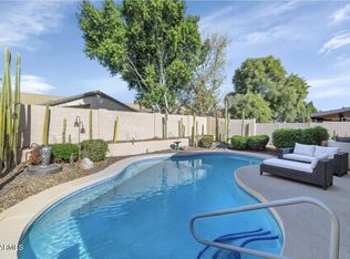 3244 E Hononegh Dr, Phoenix, AZ 85050