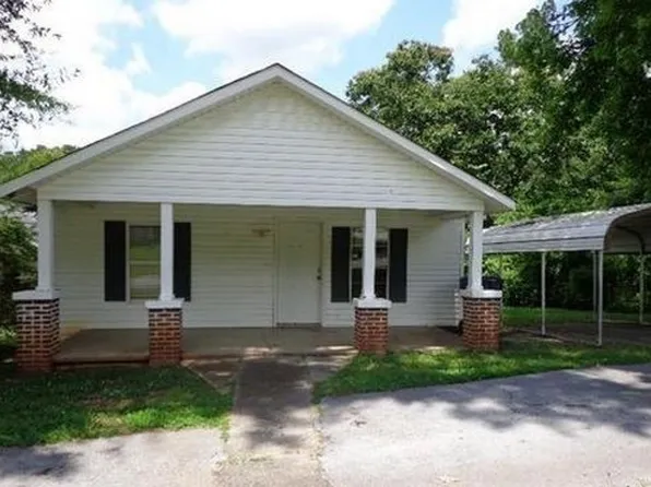 314 Tarver Street SW, 314 Tarver St SE #B, Jacksonville, AL 36265