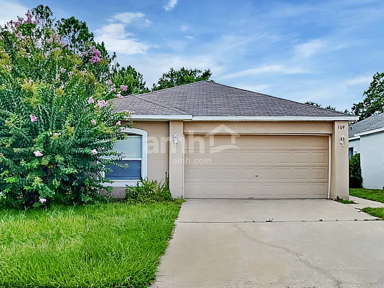 109 Placid Woods Ct — Photo 1
