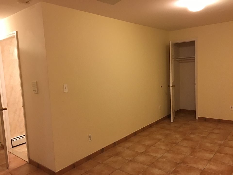 1st image of 2641 29th St #1