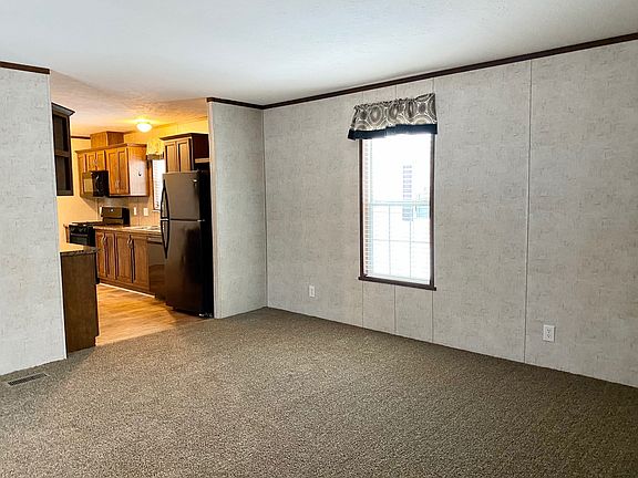 2nd image of 71 Leiden Ct