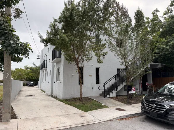 580 NW 34th St #4, Miami, FL 33127