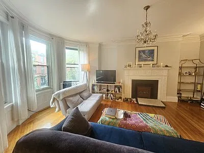 429 Marlborough St #3A