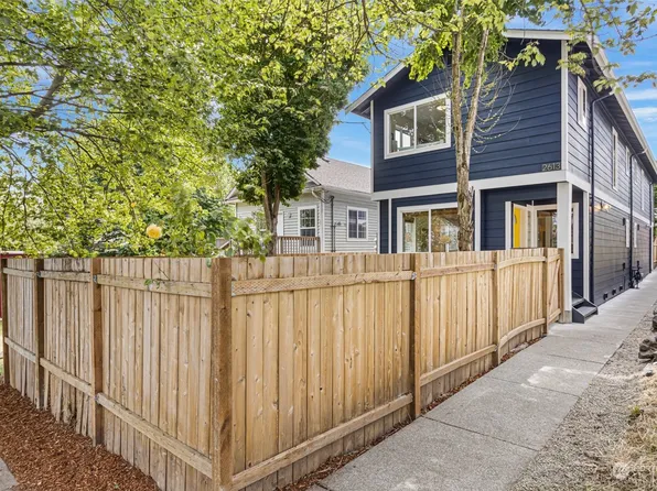 2613 E Union Street, Seattle, WA 98122