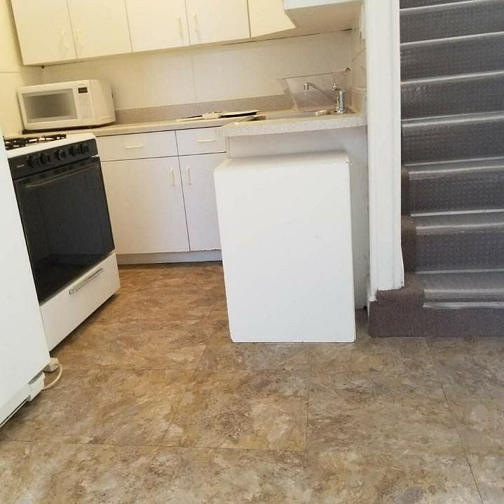2nd image of 77 Vernon Ave #1