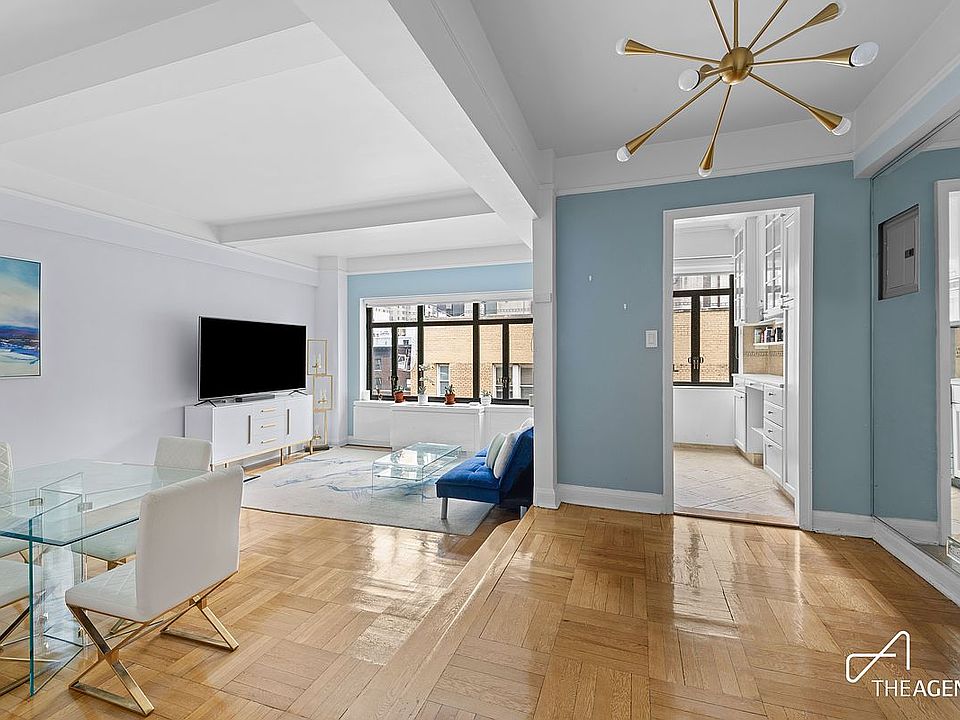 1st image of 25 W 54th St #10B