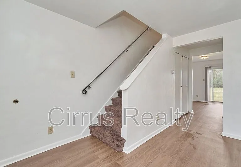 2756 Peach St — Photo 16