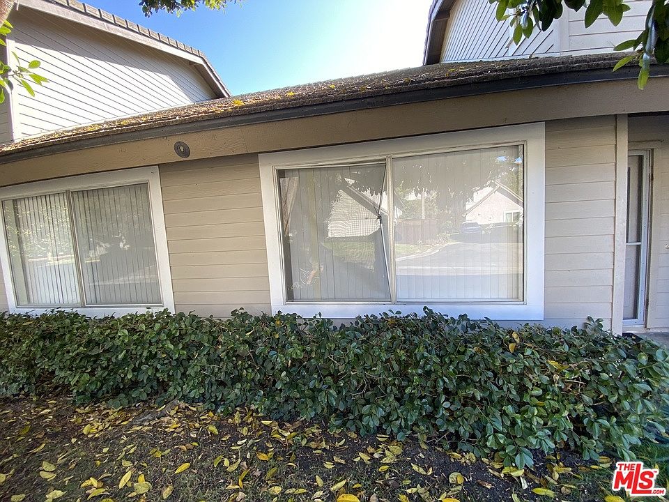 1st image of 525 Turfwood Ln