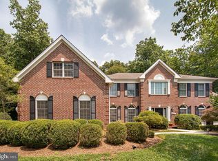 12000 Rose Hall Dr, Clifton, VA 20124