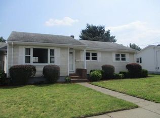 130 Armsby St, New Bedford, MA 02745