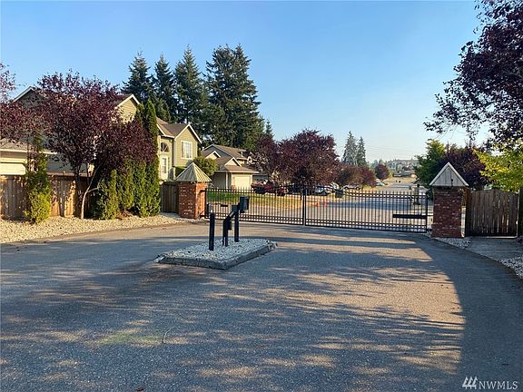 4th image of 12821 95th Avenue Ct E