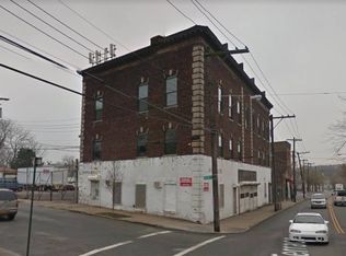 1390 Richmond Terrace, Staten Island, NY 10310