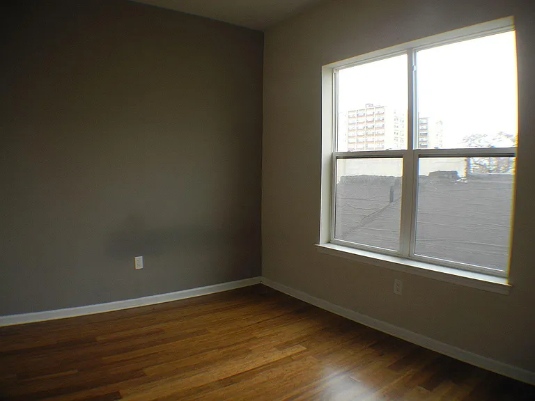 1509 W Girard Ave #10 — Photo 12