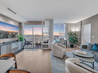 1289 Hornby St #5205, Vancouver, BC