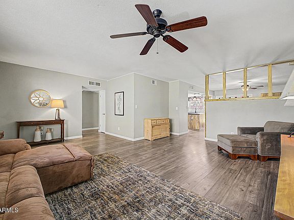 3rd image of 2109 E DUNBAR Drive
