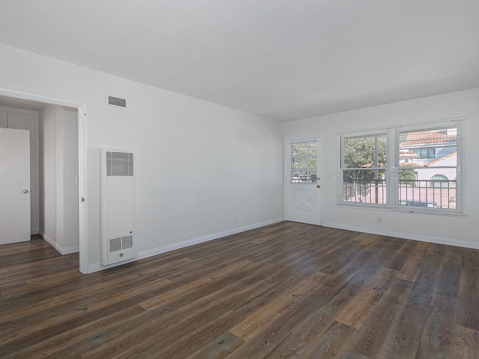 Entrance and Living Space