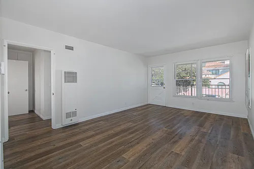 401 N Kenneth Rd #F Photo 1