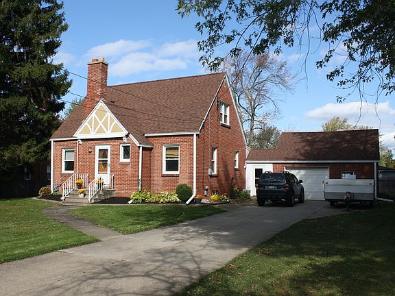 2nd image of 108 Woodward Dr
