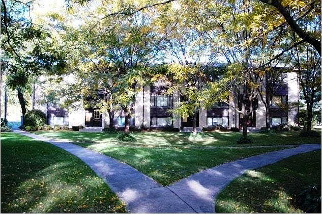 1st image of 342 Grove Ave #101