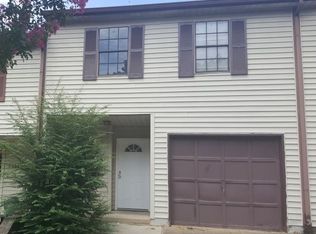 2305 Pine Tree Trl, College Park, GA 30349