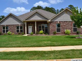 211 Maplebrook Dr, Madison, AL 35756