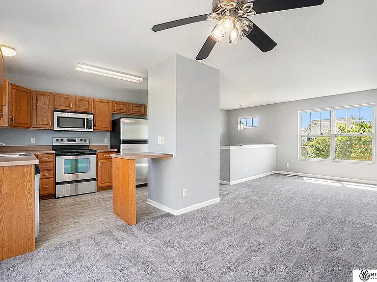 8830 Quest St — Photo 9