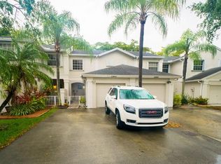 11847 SW 98th Ter, Miami, FL 33186