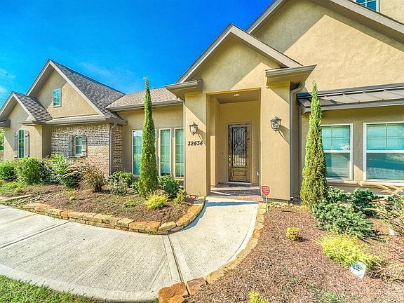 4th image of 32434 Waterford Crest Ln