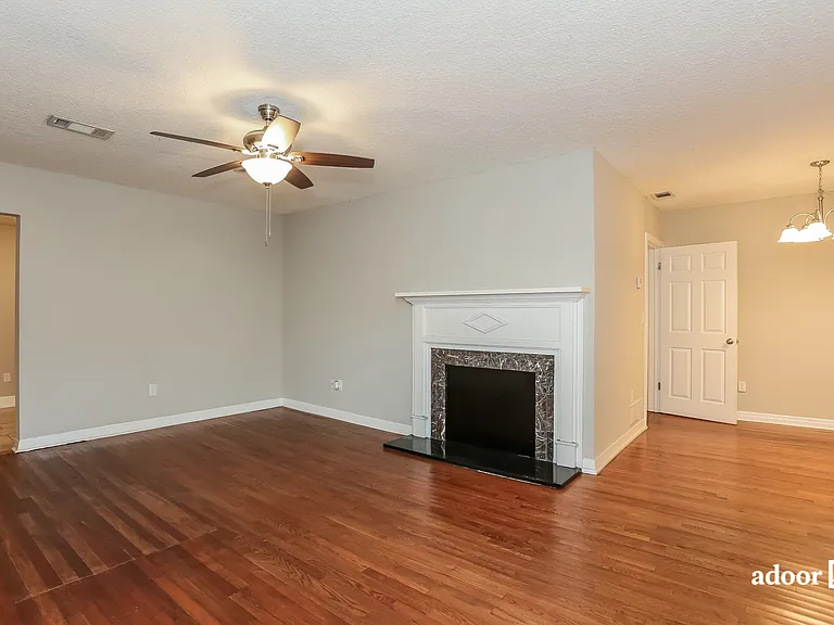 1204 Glen Laura Rd — Photo 5
