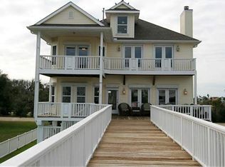 3431 Cove Ln, Galveston, TX 77554