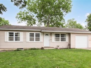 725 N Water St, Olathe, KS 66061