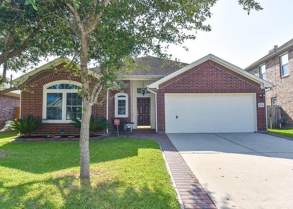 1st image of 3203 Waterglen Ct