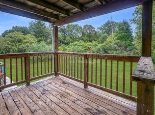 2071 Andrew St SE, Kentwood, MI 49508