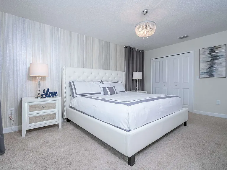 Kings Castle Cir — Photo 41