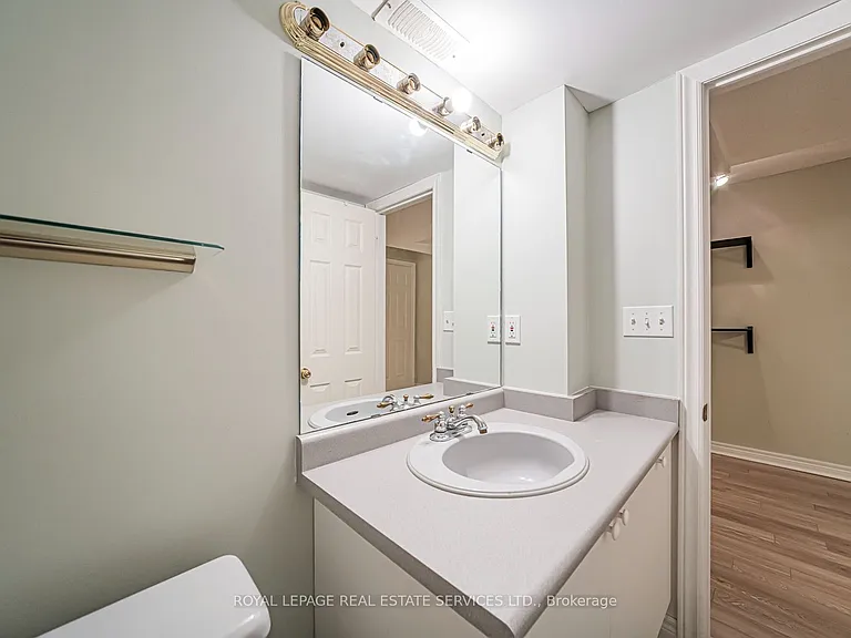 2250 Rockingham Dr #38 — Photo 43