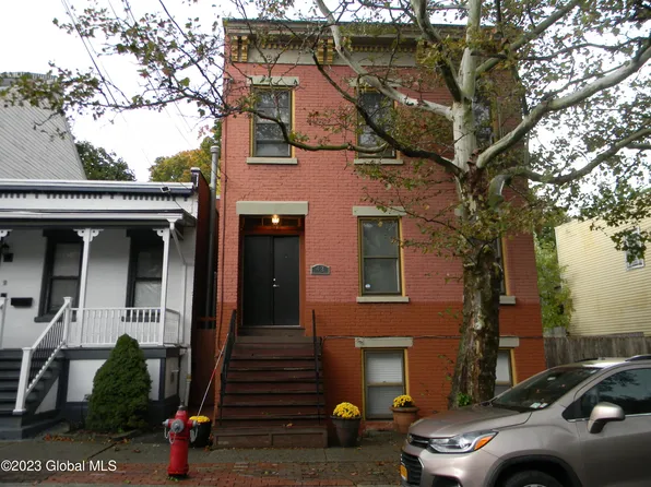 43 Myrtle Avenue, Albany, NY 12202