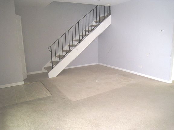 4th image of 1904 Jamestown Cir