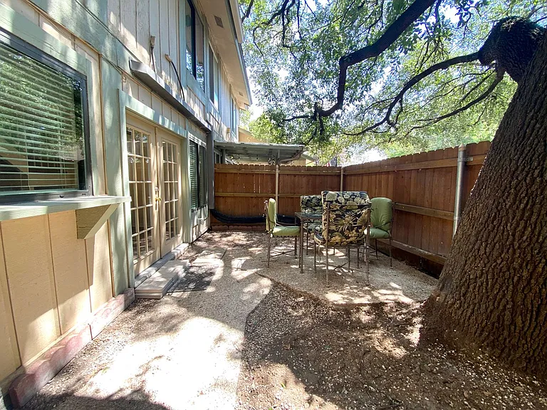 9535 Quail Village Ln — Photo 25