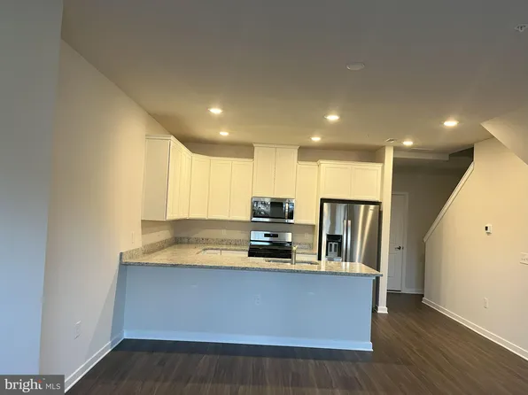 773 Platinum Dr, Phoenixville, PA 19460