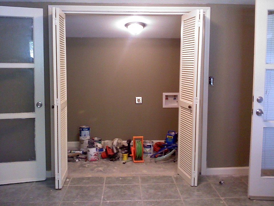 Laundry Rm.