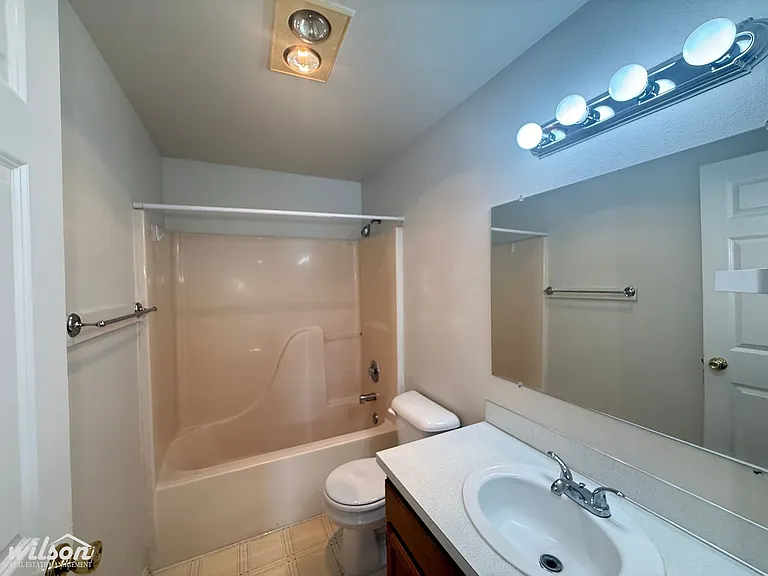 1103 Browne Ave — Photo 12