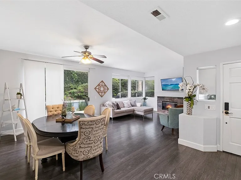 21 Pemberton Pl — Photo 4