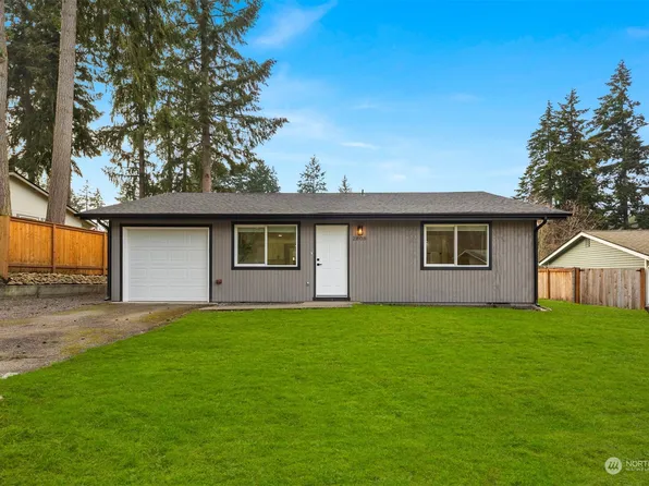 2808 Forest Park Court N, Puyallup, WA 98374
