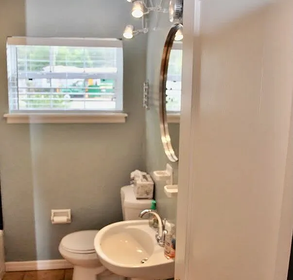111 S Lawsona Blvd — Photo 10
