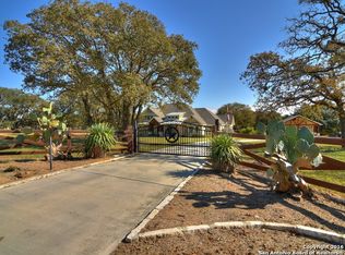 8947 Fm 775, La Vernia, TX 78121