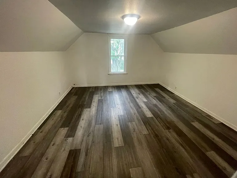 2148 S 25th St. (Duplex) — Photo 9