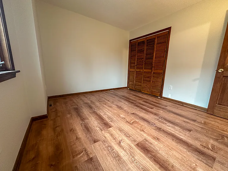 322 Summer St — Photo 11