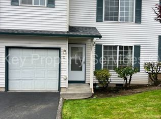 8904 NE 15th Ave #B17, Vancouver, WA 98660
