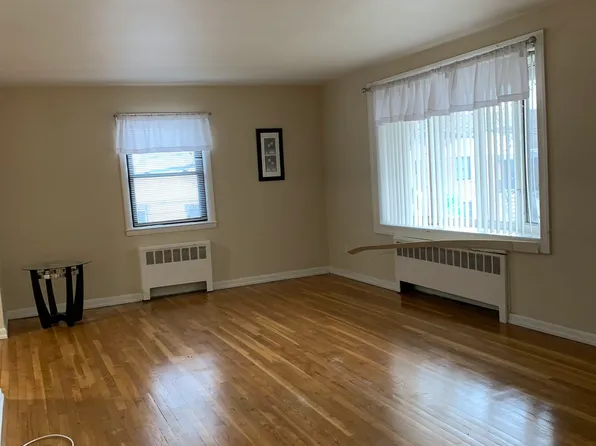 3152 Waterbury Ave APT 2, Bronx, NY 10465