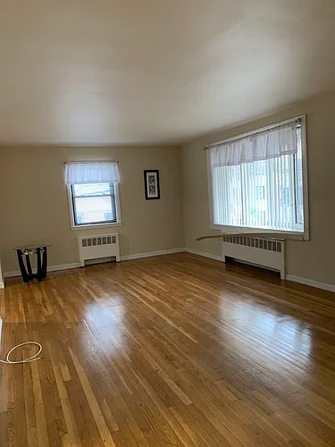 3152 Waterbury Ave #2 Photo 1